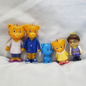 PBS Daniel Tigers Neighborhood Friends And Family Figure Set Posable Cake Topper